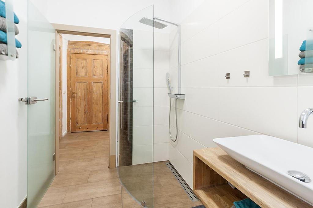 Stilvoll & Ruhig - Zentrale Top-Lage - King Bett Leipzig Dış mekan fotoğraf